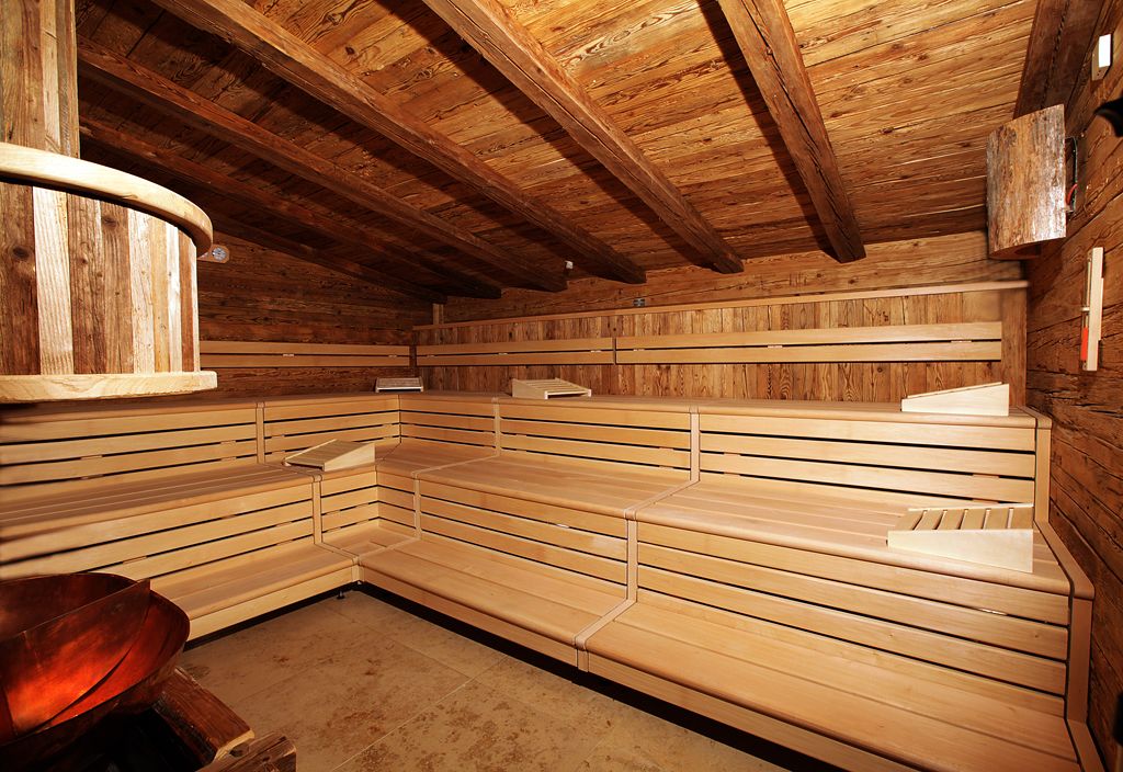 sauna, body treatments, aromatherapy, body wraps, body scrubs, facials