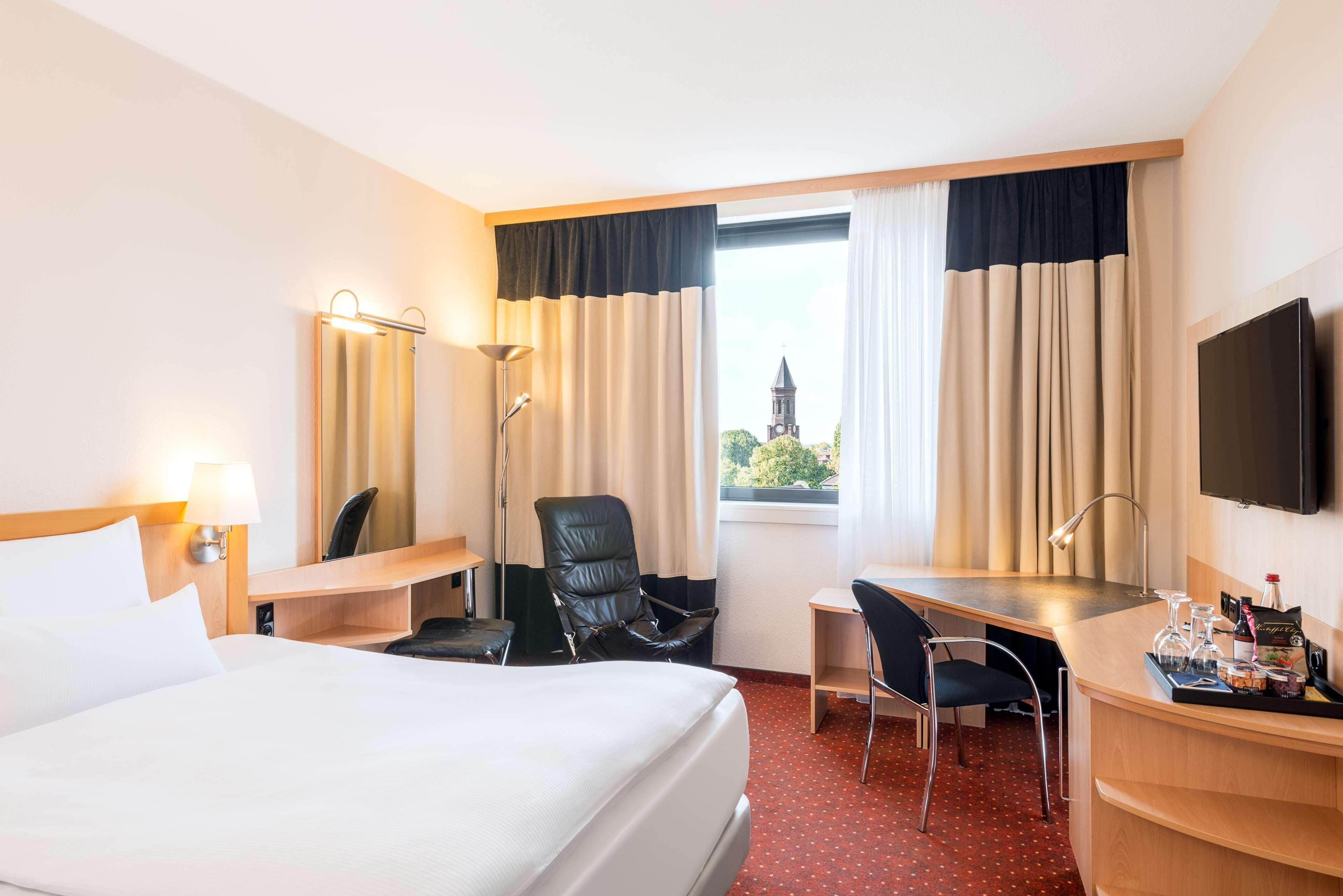 Hypo-allergenic bedding, pillowtop beds, minibar, in-room safe