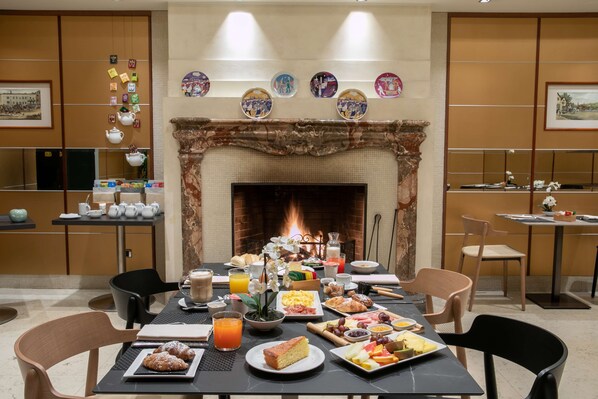 Daily buffet breakfast for a fee - Hotel Cappello D'Oro, BW Signature Collection (Bergamo)
