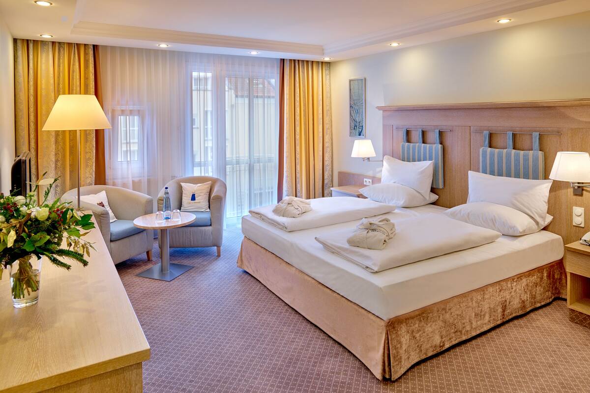 Hypo-allergenic bedding available, minibar, in-room safe, desk