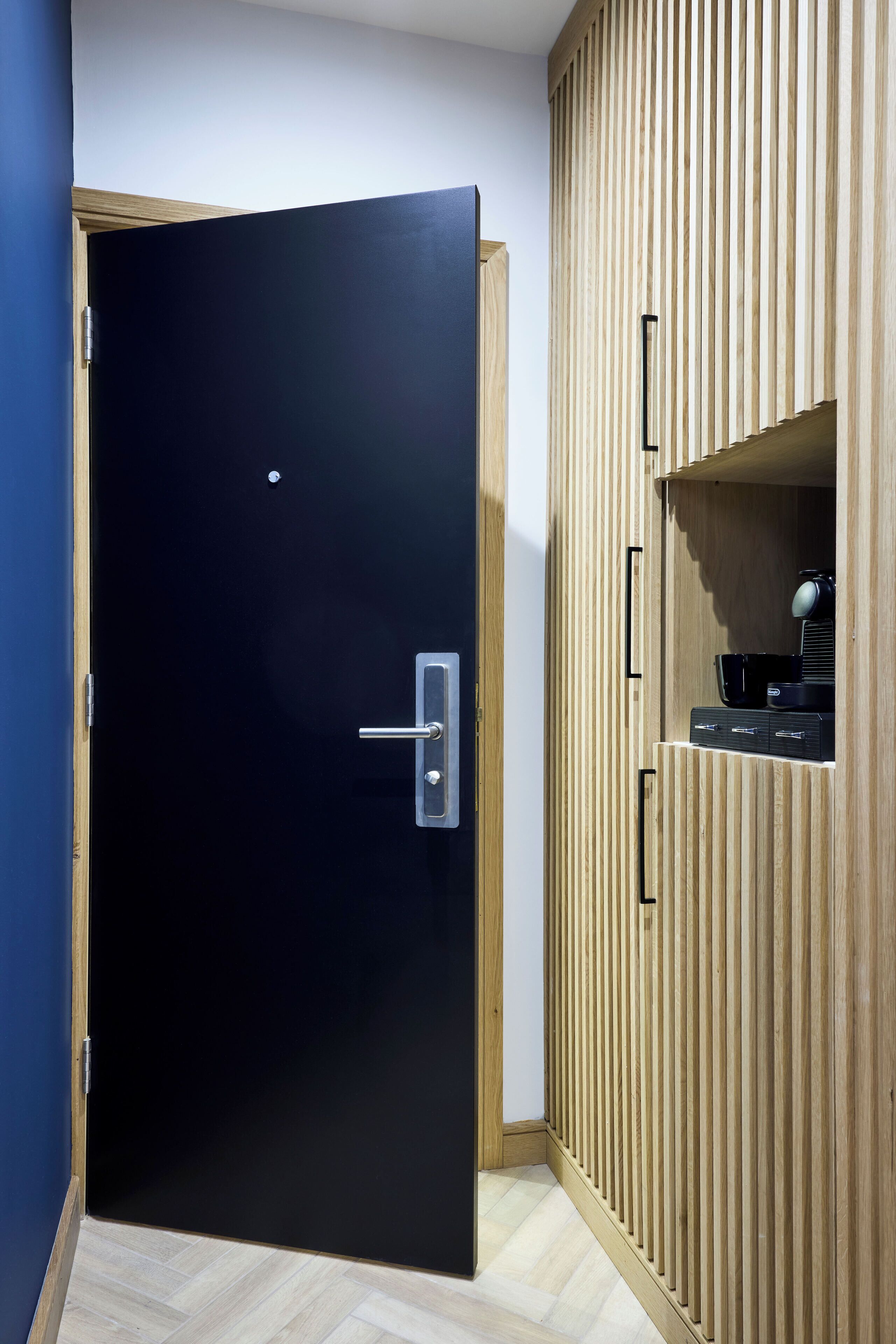 superior triple room | 1 bedroom, premium bedding, in-room safe, desk