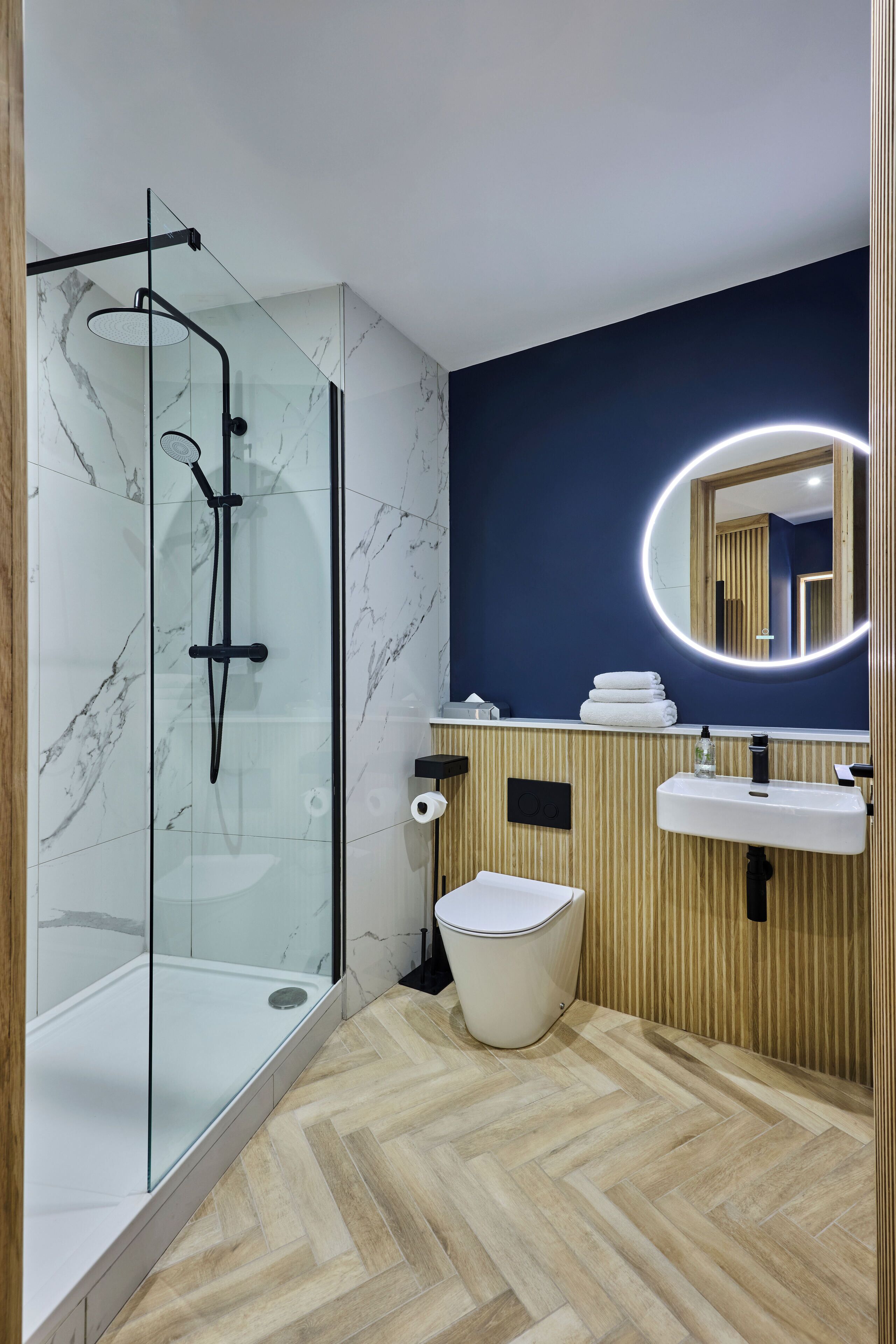 superior triple room | bathroom | free toiletries, hair dryer, towels, soap