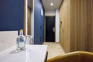 Superior-Dreibettzimmer | 1 Schlafzimmer, hochwertige Bettwaren, Zimmersafe, Schreibtisch