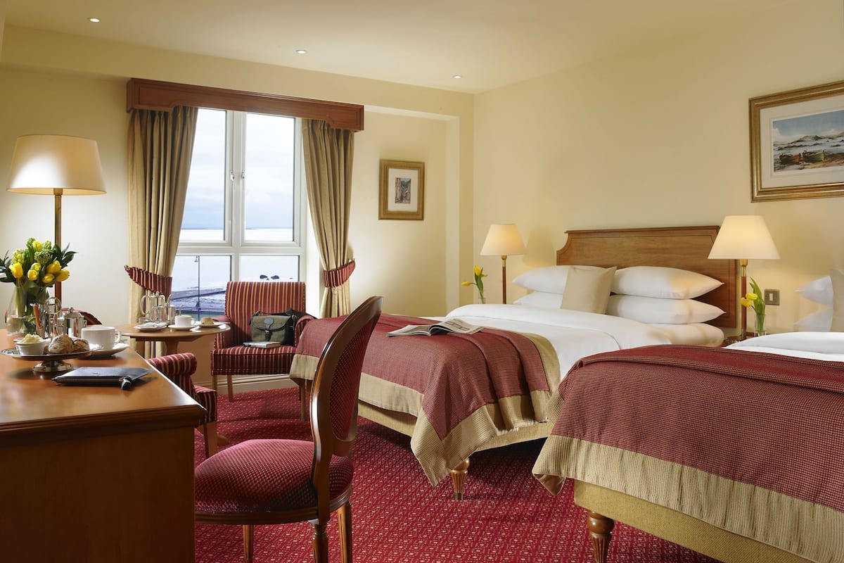 Premium bedding, in-room safe, desk, rollaway beds