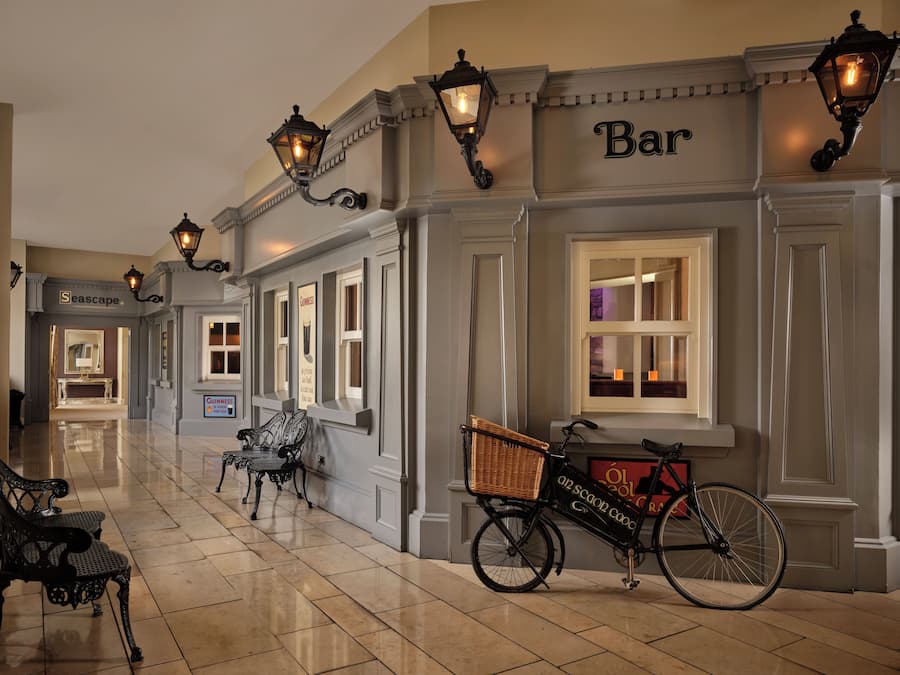 Bar (en la propiedad)