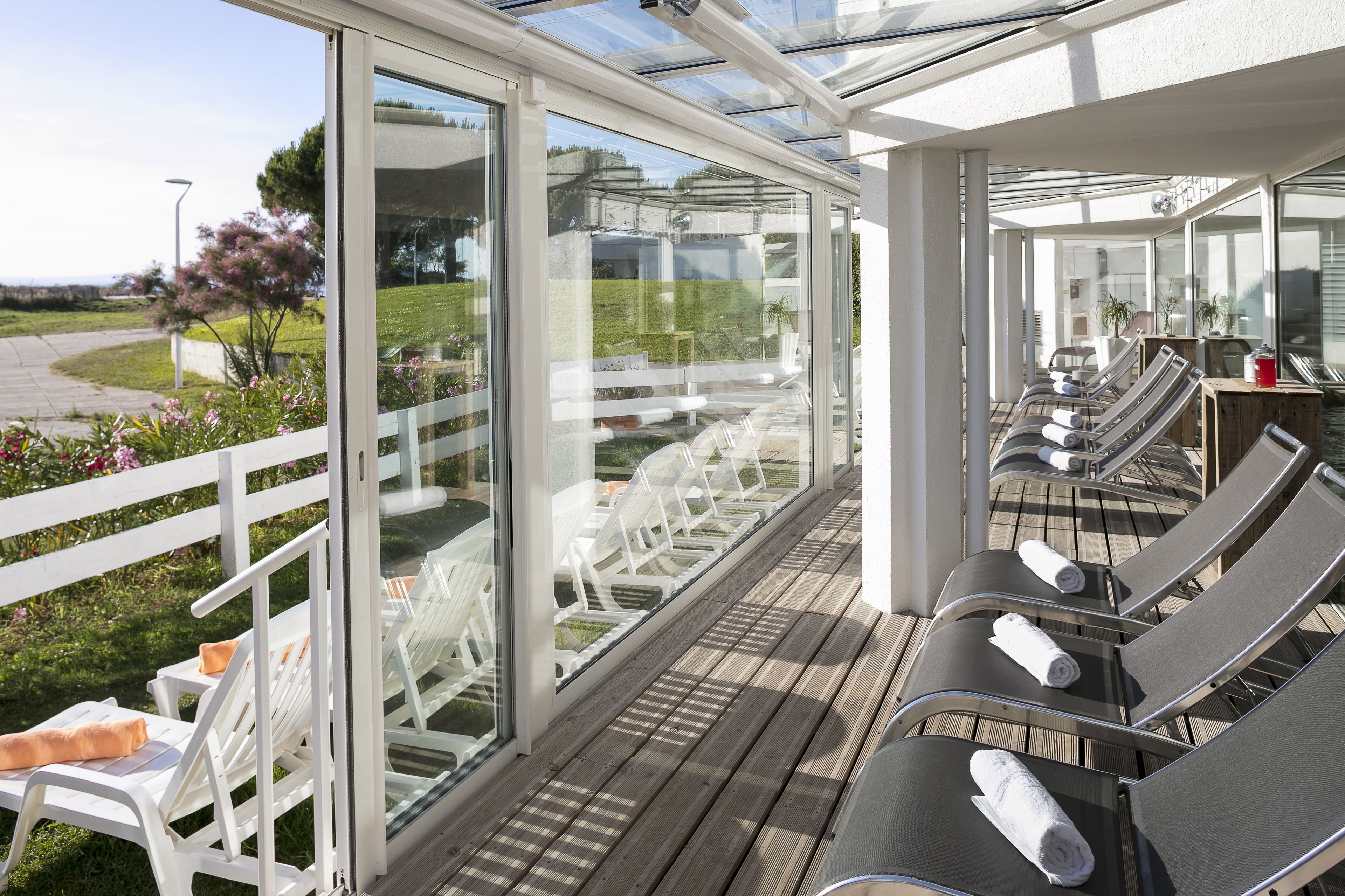 Piscine extérieure (ouverte en saison)