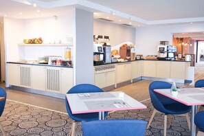 Daily buffet breakfast (EUR 21 per person)