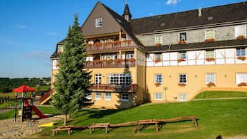 Außen-Kinderspielplatz