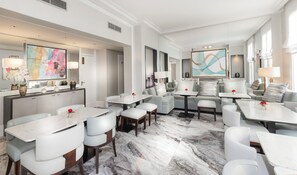 Télévision LCD de 30 pouces avec chaînes par satellite, télévision