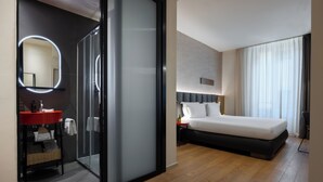 Triple Deluxe Room