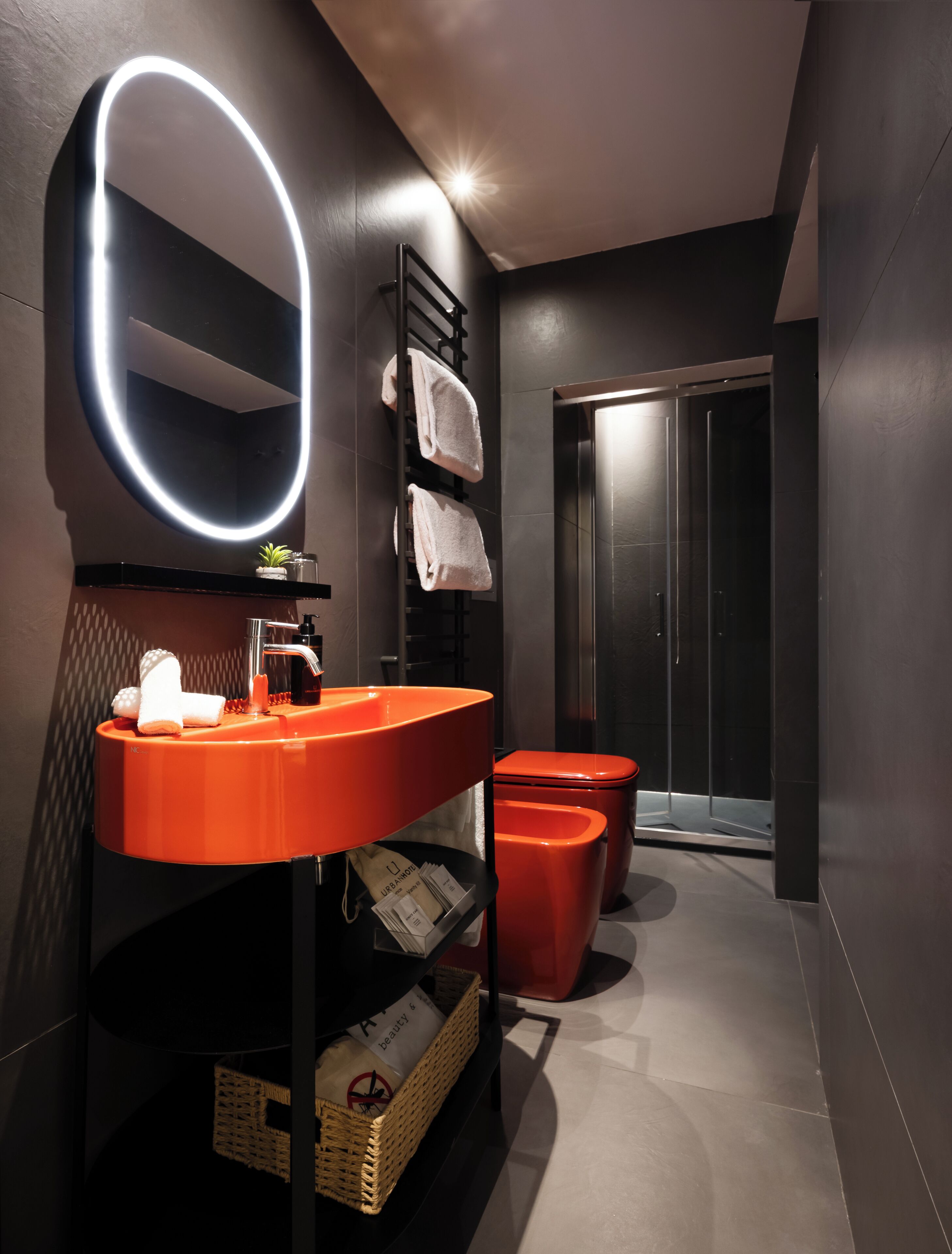 deluxe room, terrace | bathroom | shower, free toiletries, hair dryer, slippers