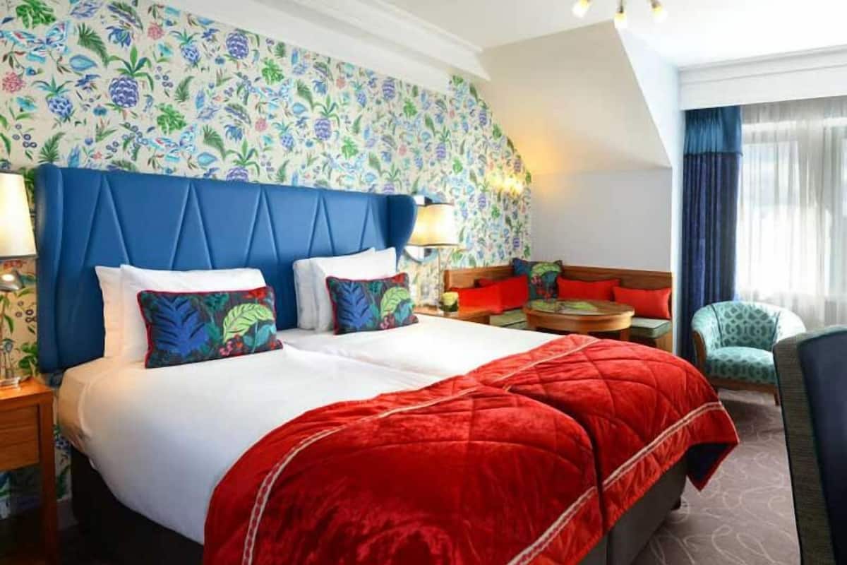 Clontarf Castle Hotel In Dublin Reviews Deals And Hotel Rooms On clontarf-castle-hotel-in-dublin-reviews-deals-and-hotel-rooms-on
