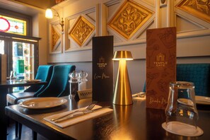 Restaurant - Temple Gate Hotel (Ennis)