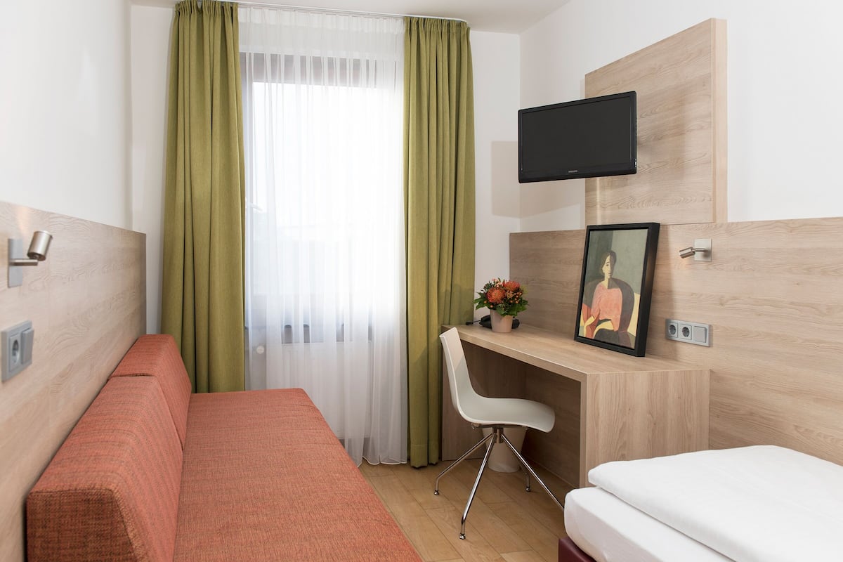 Coffres-forts dans les chambres, rideaux occultants, Wi-Fi gratuit