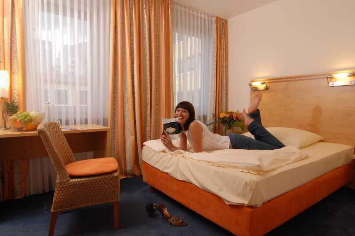 Coffres-forts dans les chambres, rideaux occultants, Wi-Fi gratuit
