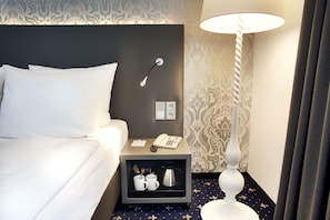 Blackout drapes, soundproofing, free WiFi, bed sheets