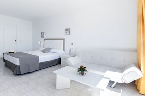 Standard Double or Twin Room - BlueSense Villajoyosa (Villajoyosa)