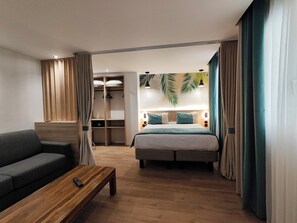 Suite | Premium bedding, in-room safe, individually decorated - Atelier Montparnasse (Paris)