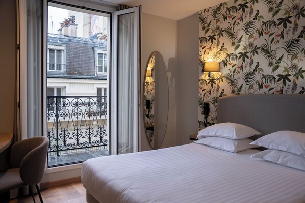 Standard Double Room | Minibar, in-room safe, free cots/infant beds, free WiFi