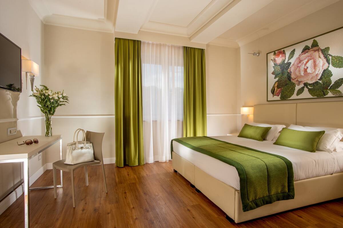 Minibar, in-room safe, desk, blackout drapes