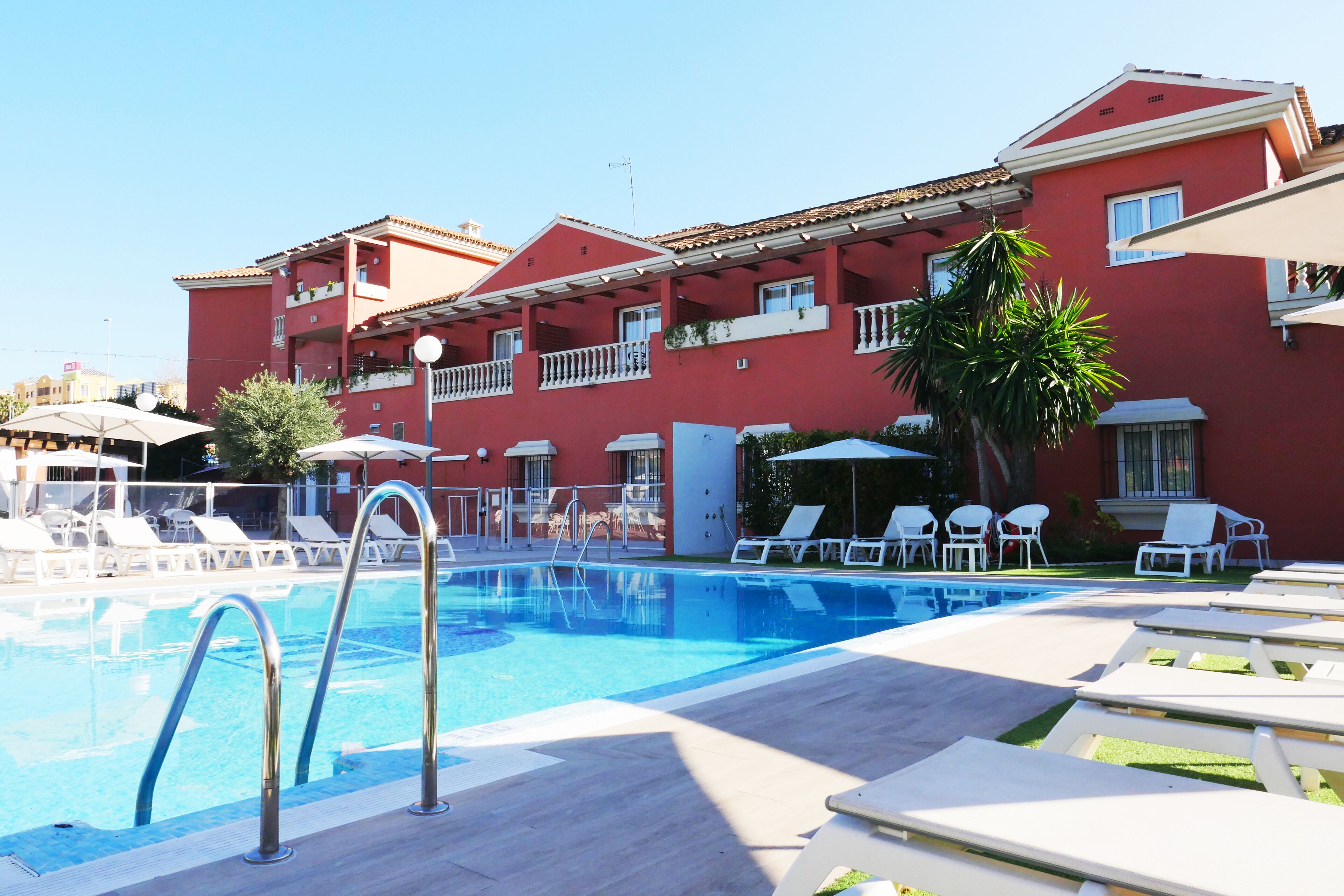 Außenpool (je nach Saison geöffnet)