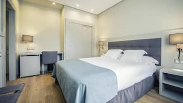Single Room | Minibar, soundproofing, free WiFi, bed sheets