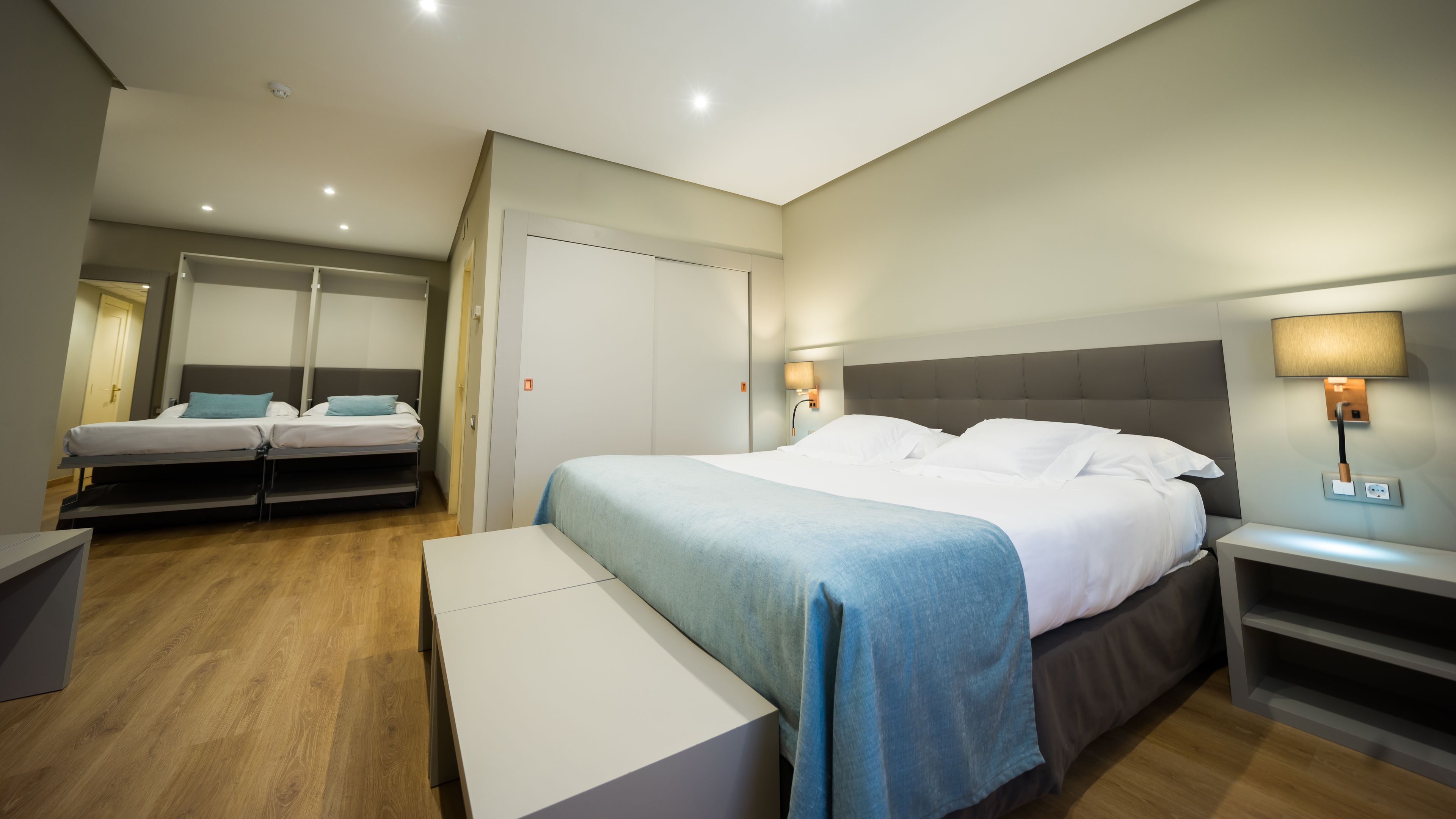 junior suite, 1 double bed | minibar, desk, soundproofing, free wifi
