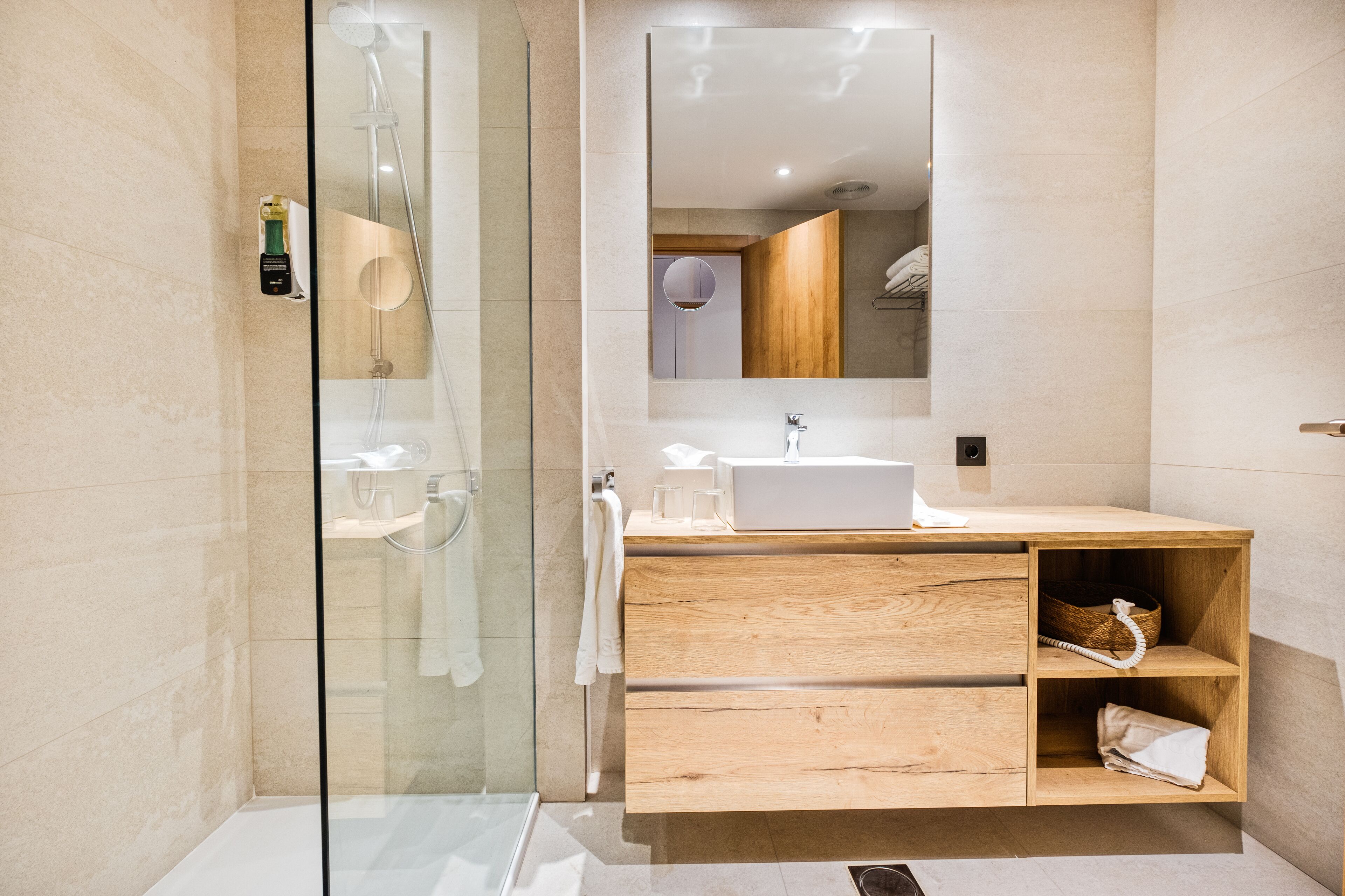 free toiletries, hair dryer, bidet, towels