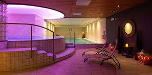 Couples treatment rooms, sauna, hot tub, steam room, Turkish bath
