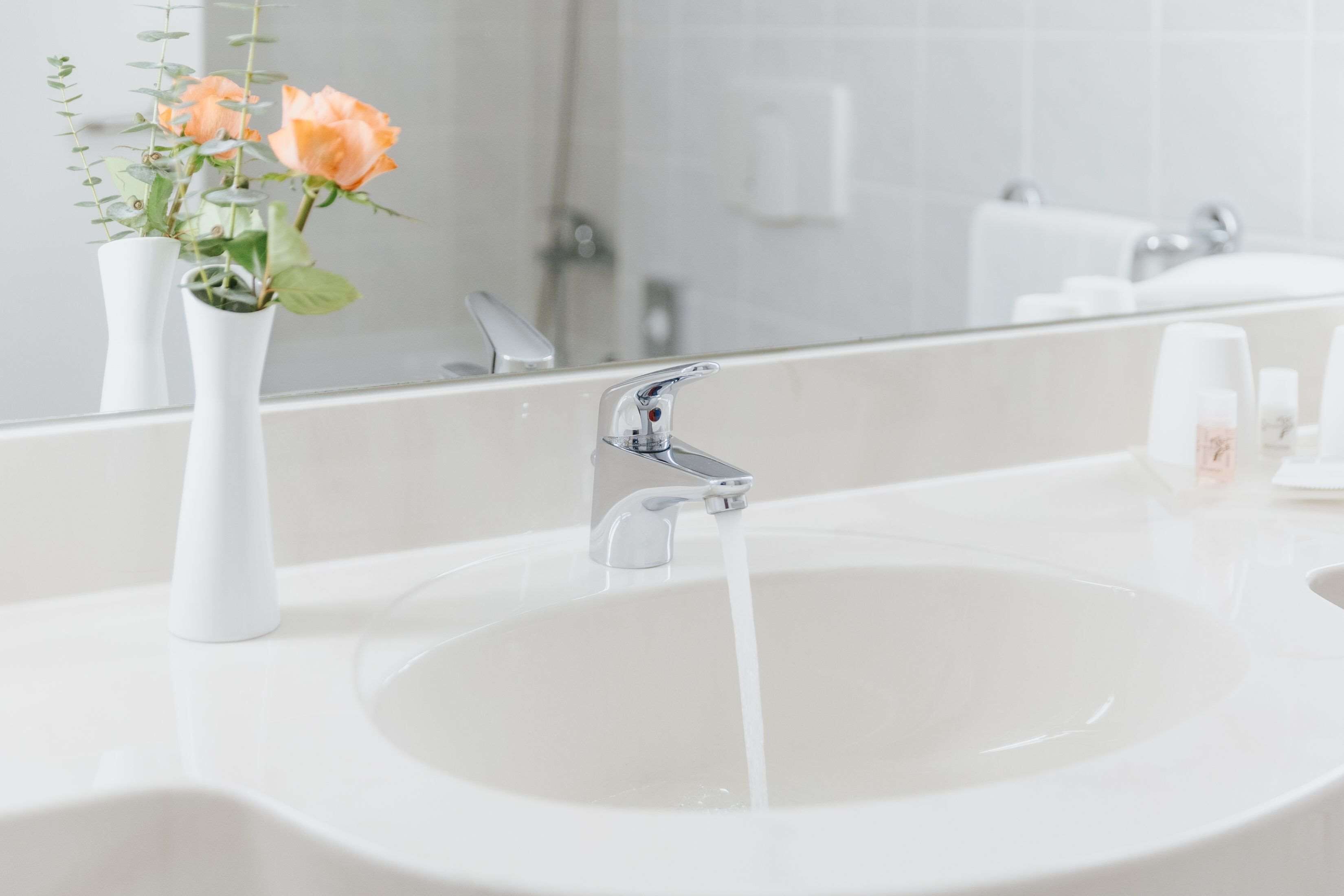 deep-soaking bathtub, eco-friendly toiletries, hair dryer, towels