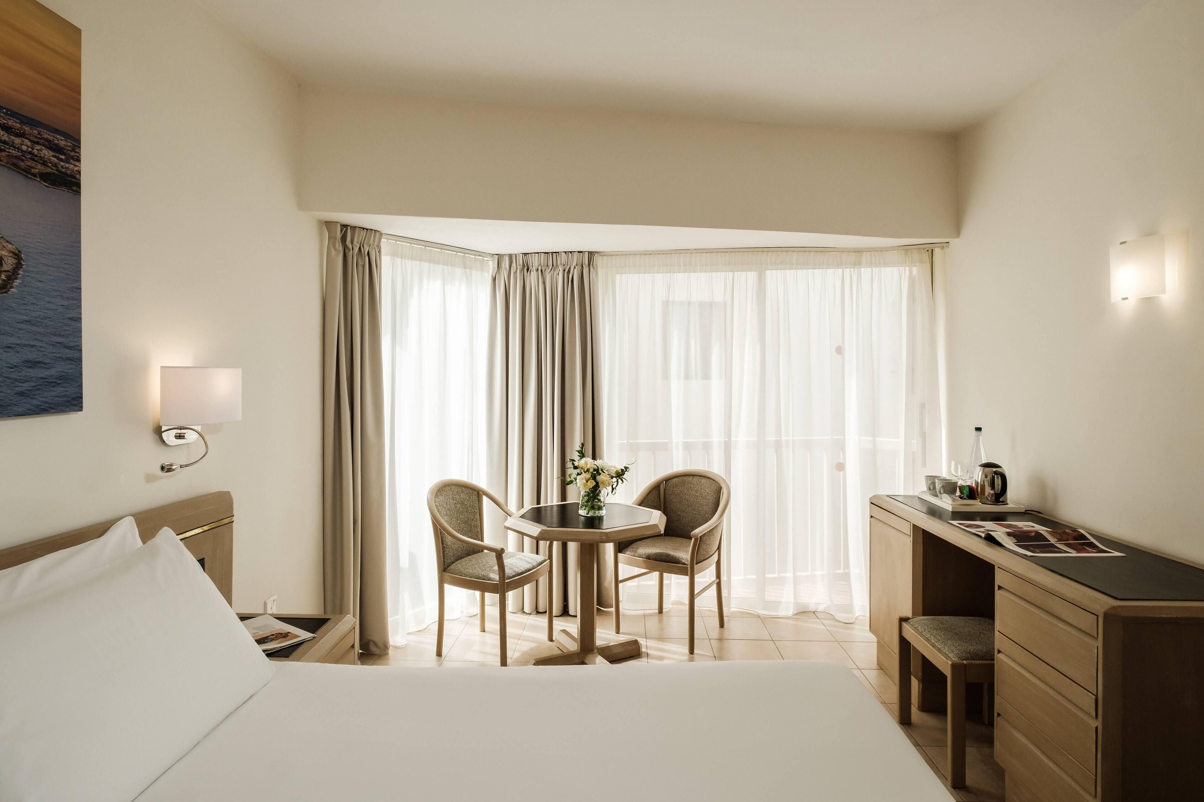 Photo - The Diplomat Hotel