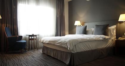 Plaza Hotel