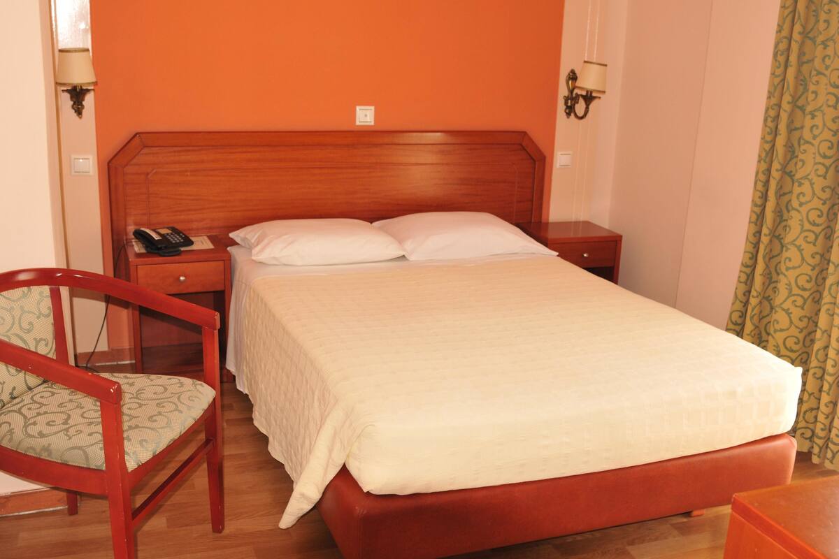 Desk, blackout drapes, cribs (free), rollaway beds (surcharge)