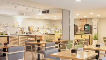 Daily buffet breakfast (EUR 18 per person)