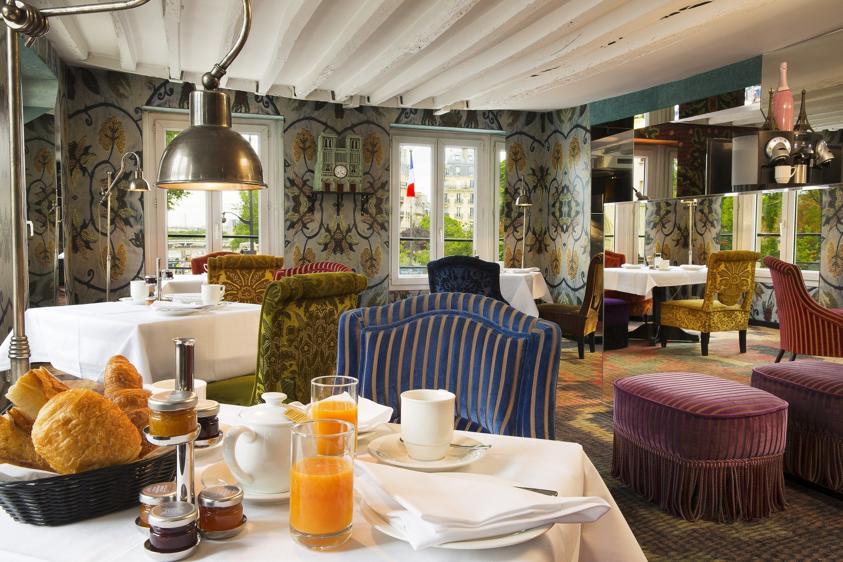 daily continental breakfast (eur 12 per person)