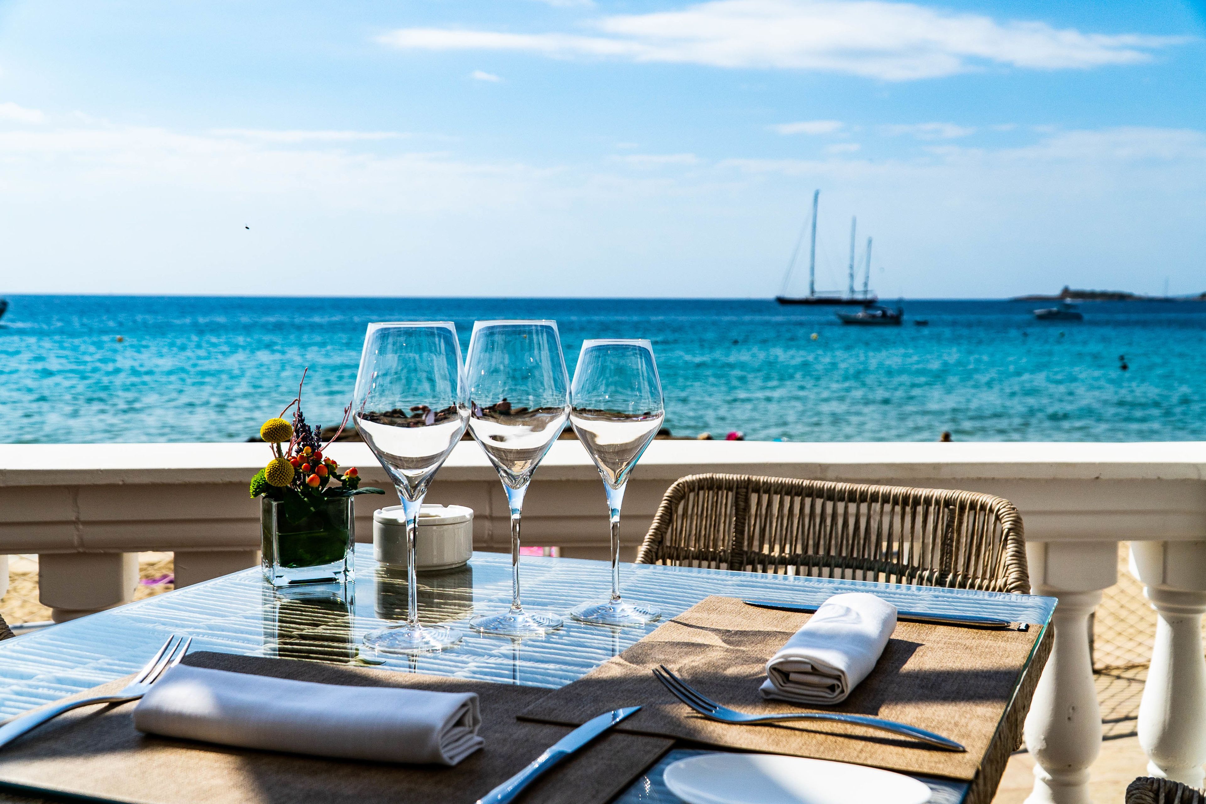 2 restaurants, lunch, dinner, brunch served; mediterranean cuisine