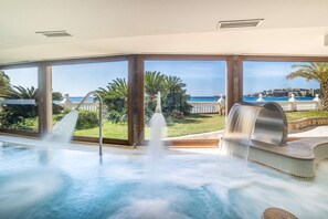 Sauna, hot tub, steam room, 1 treatment room