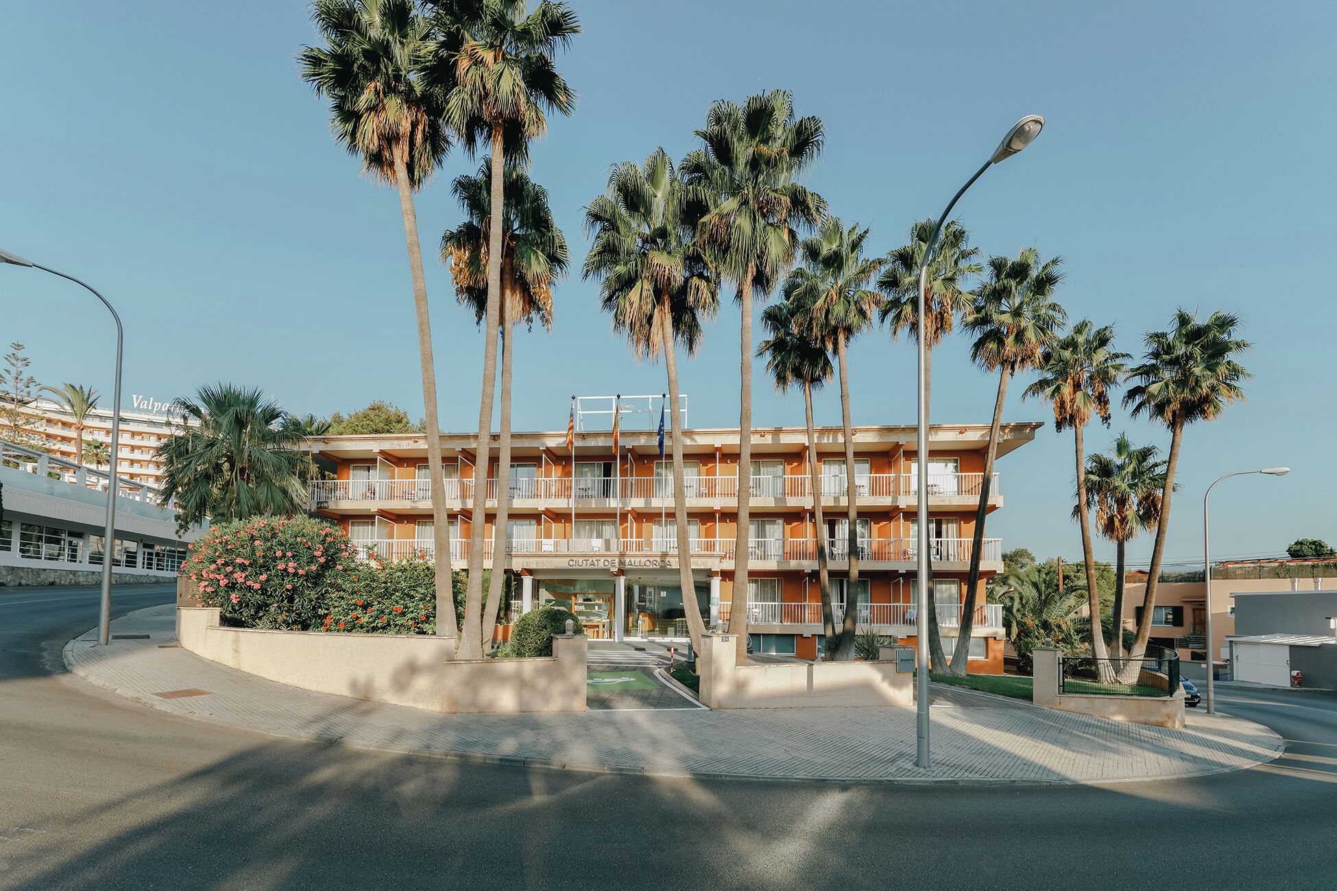 Fachada de la propiedad