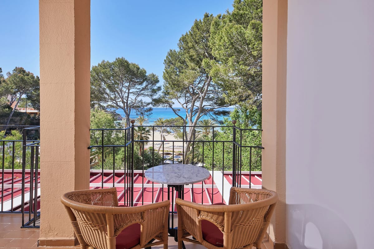 Beach/ocean view
