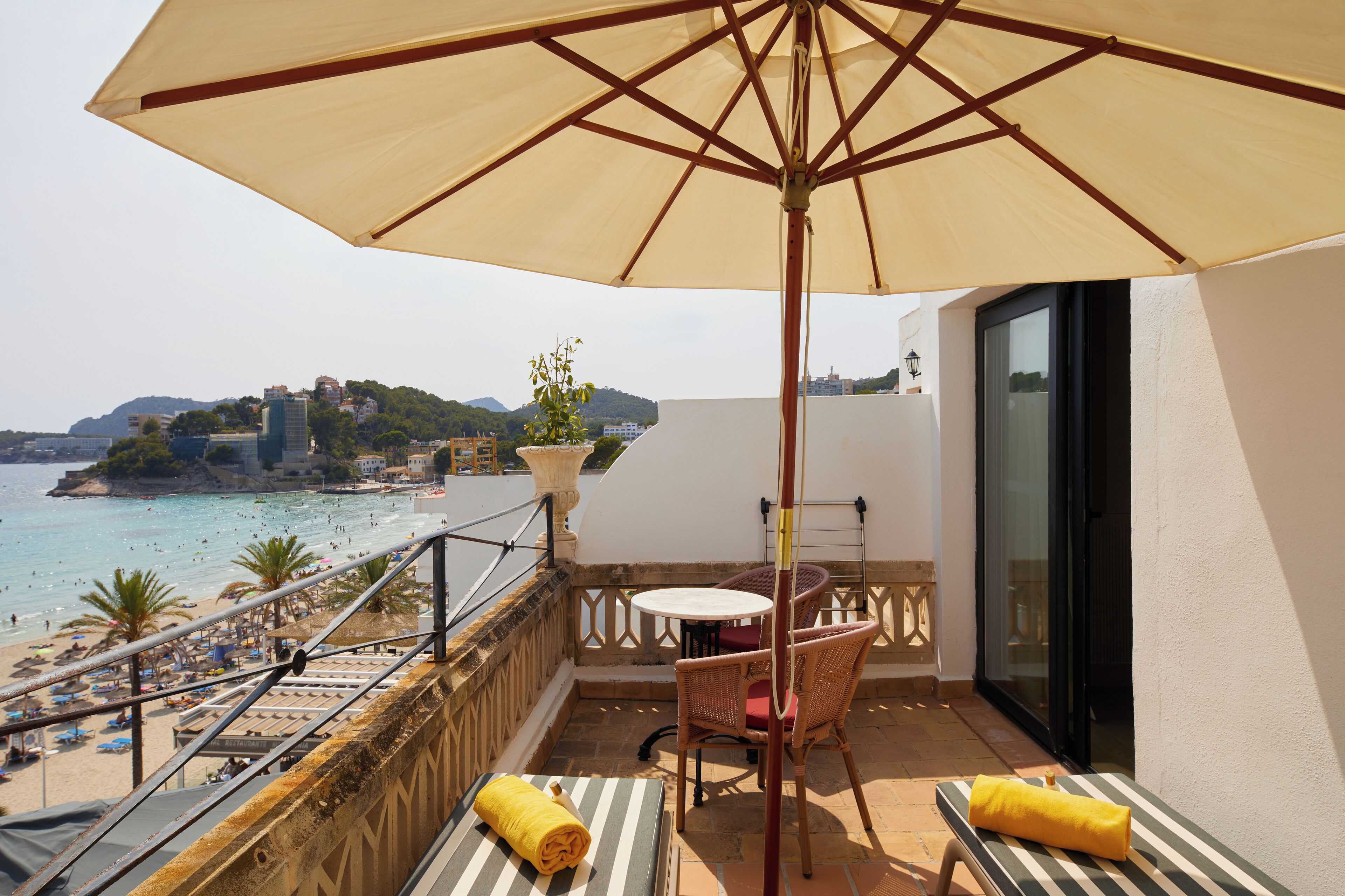 Club suite, terras, uitzicht op zee (Preferred Club) | Terras