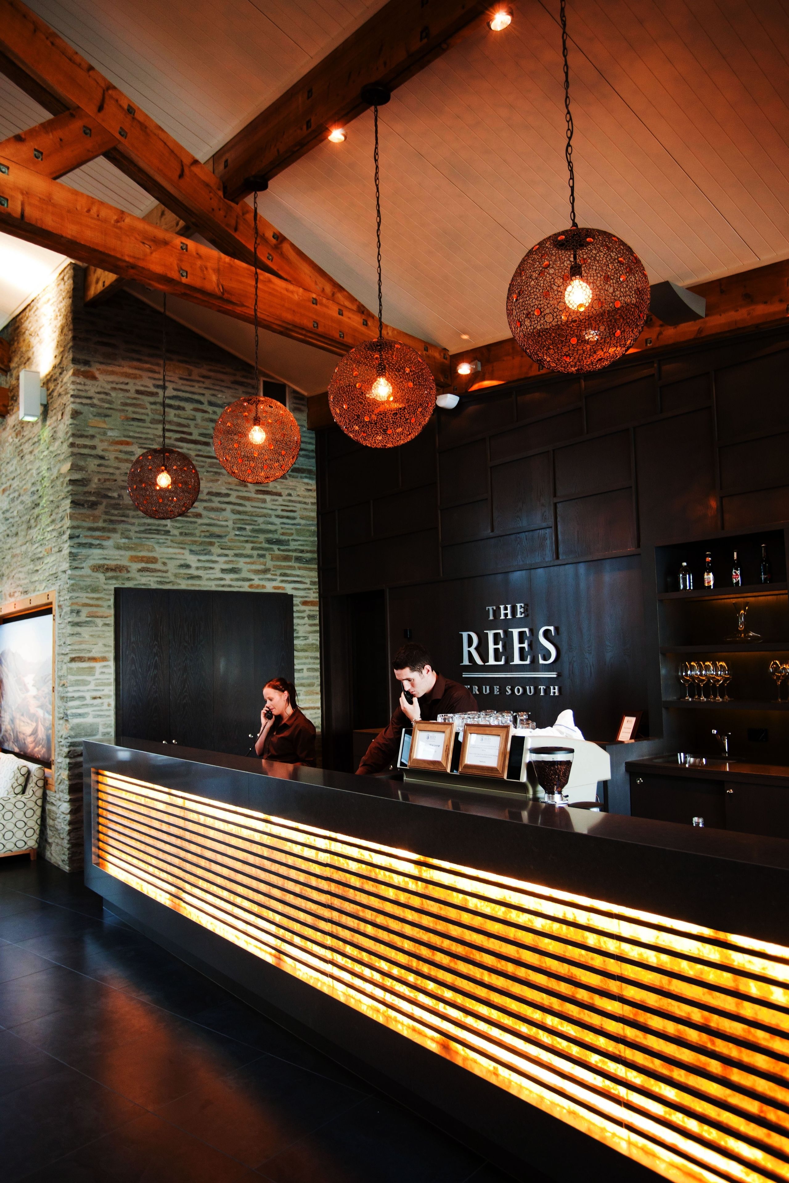 Foto - The Rees Hotel, Luxury Apartments & Lakeside Residences