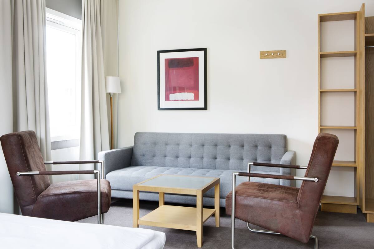 Family Room, 1 Double Bed with Sofa bed, Non Smoking | Blackout drapes, soundproofing, cribs/infant beds, free wired internet