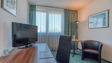 Habitación individual estándar | 1 habitación, escritorio y espacio para trabajar con laptop