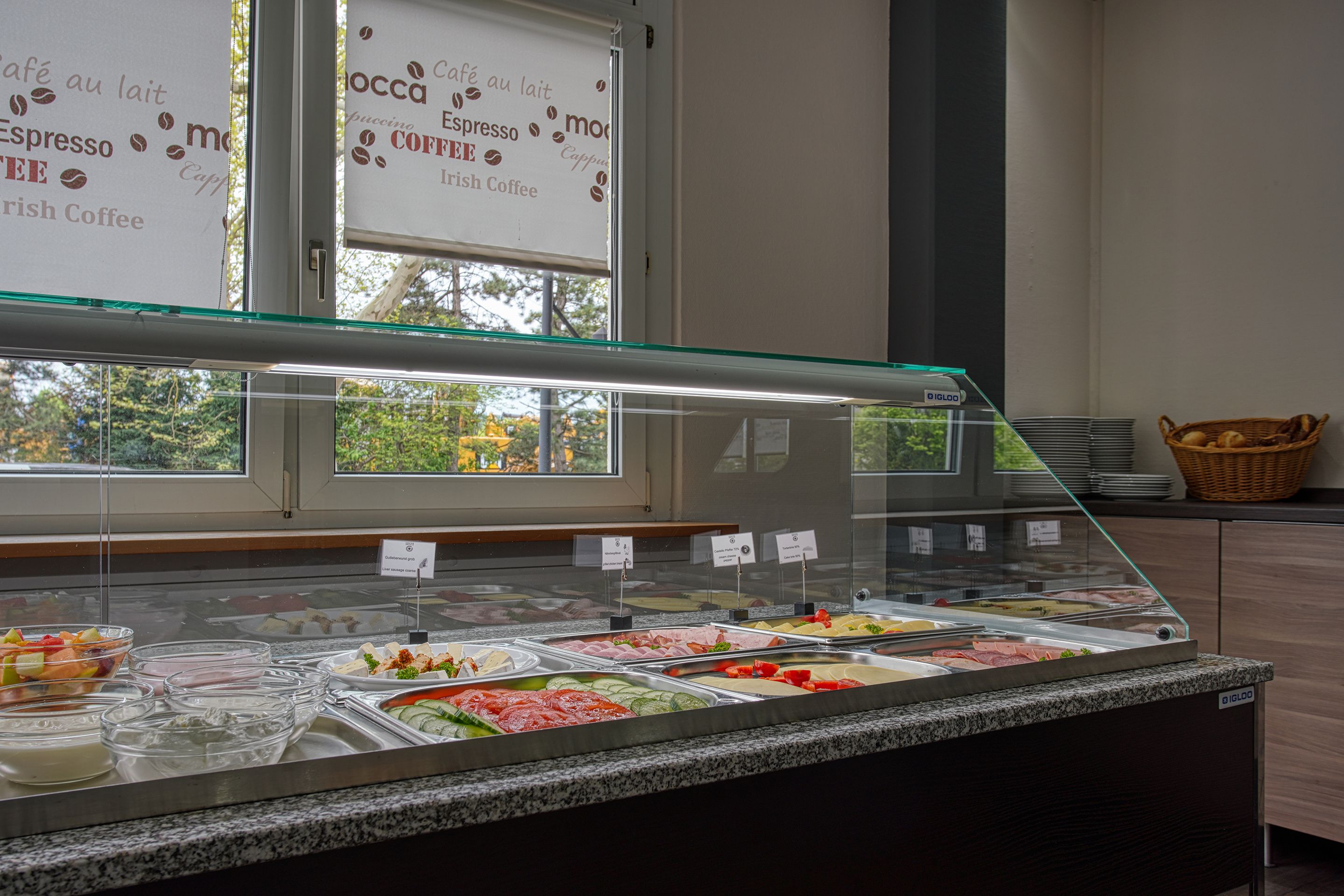 daily buffet breakfast (eur 14.9 per person)