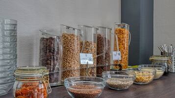 Daily buffet breakfast (EUR 14.9 per person)