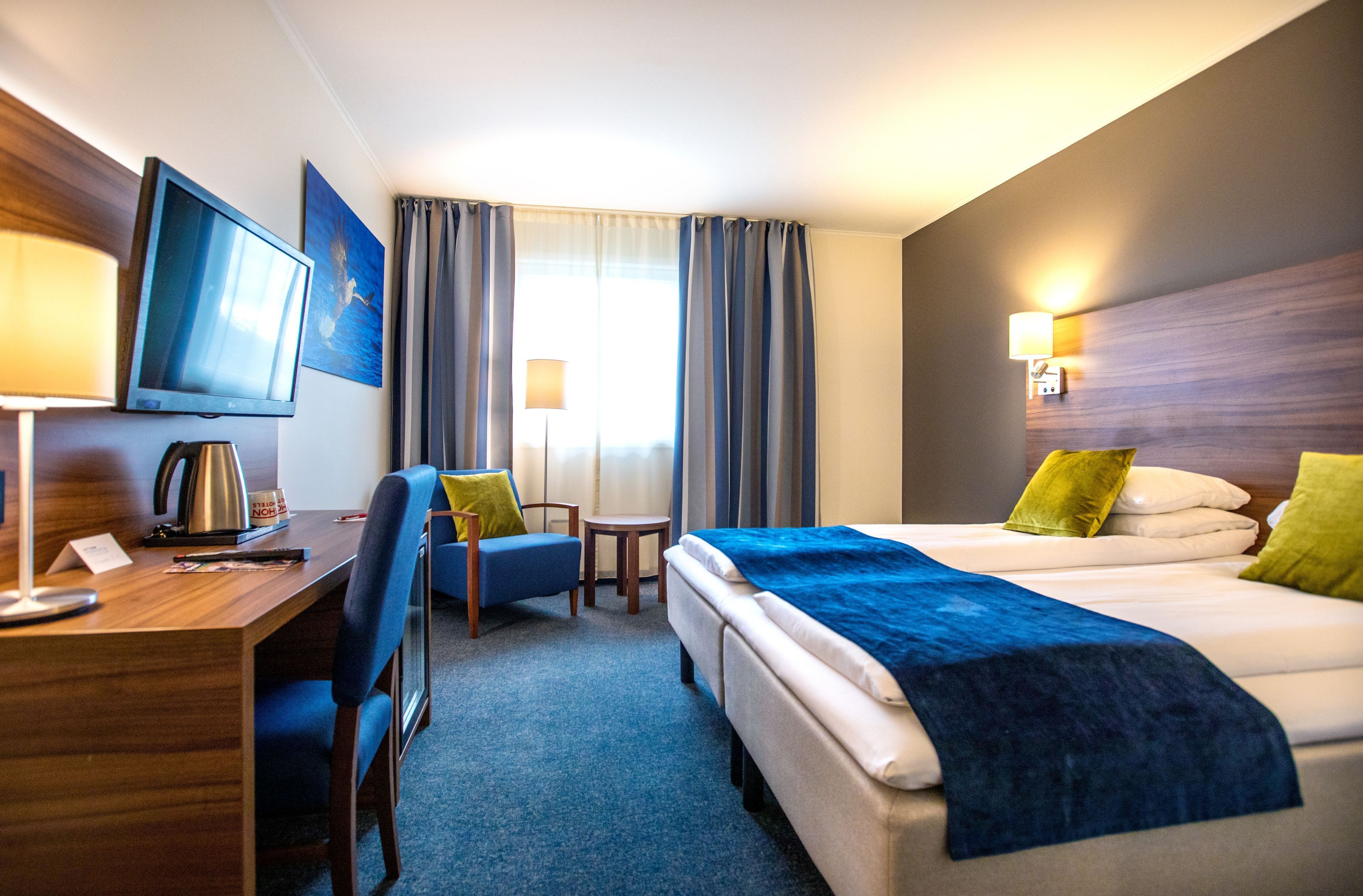 Allergikerbettwaren, Pillowtop-Betten, Schreibtisch