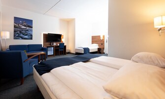 Quarto família (Standard) | Roupas de cama antialérgicas, camas com colchões pillow-top