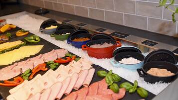 Déjeuner à emporter gratuit tous les jours