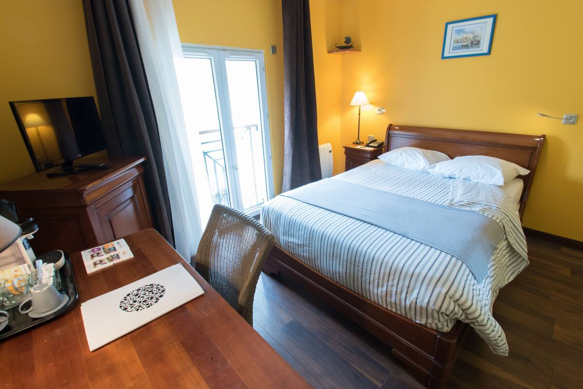 Literie de qualité supérieure, articles gratuits dans le mini-bar