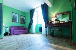 Premium bedding, free minibar, in-room safe, individually decorated